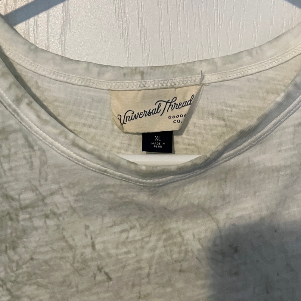 Universal Thread Light Gray Muscle Tee - Picture 2 of 3